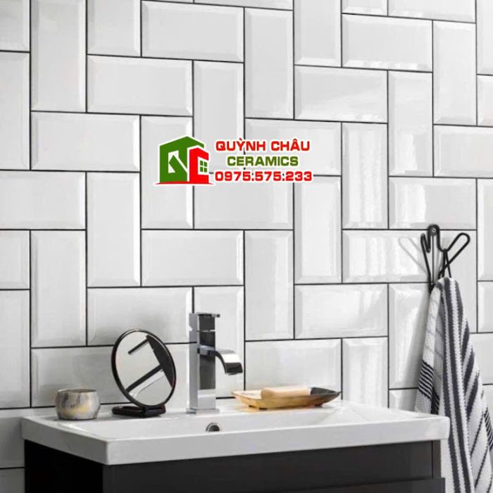 Gạch thẻ 10x20cm vát cạnh màu trắng bóng