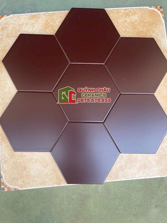 Gạch lục giác đơn sắc màu nâu đậm