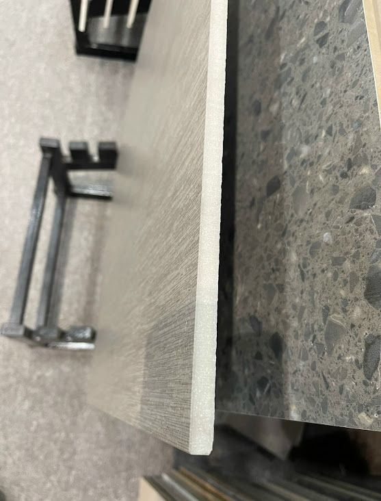 Gạch lát nền Italia 60x60 mờ vân sọc đá đồng chất cao cấp 