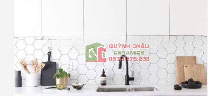 Gạch mosaic trắng mờ hình lục giác chip to