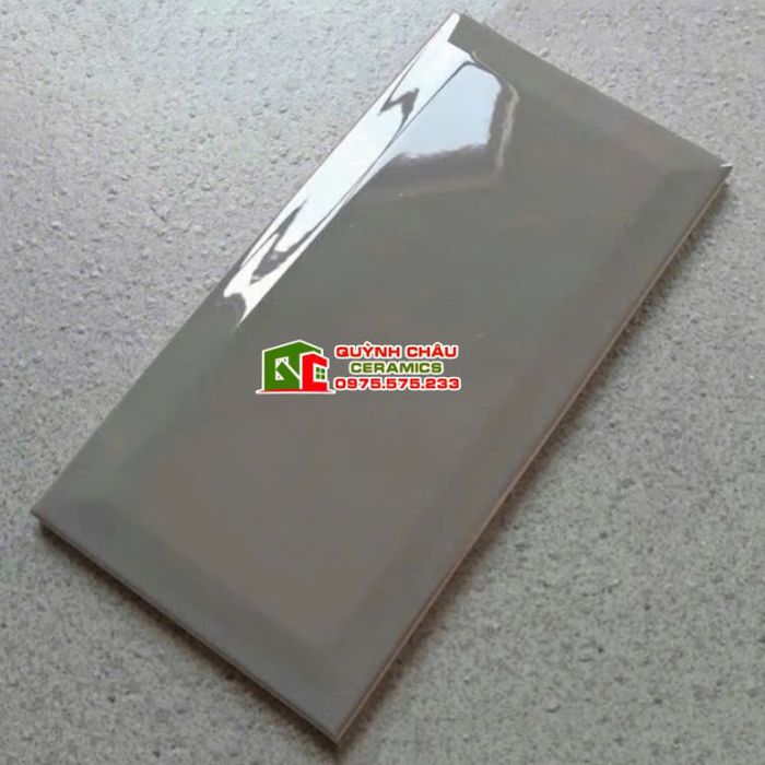 Gạch thẻ 10x20cm xám bóng vát cạnh