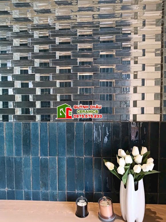 Gạch thẻ 6x24cm gợn sóng màu xanh dương hiệu ứng