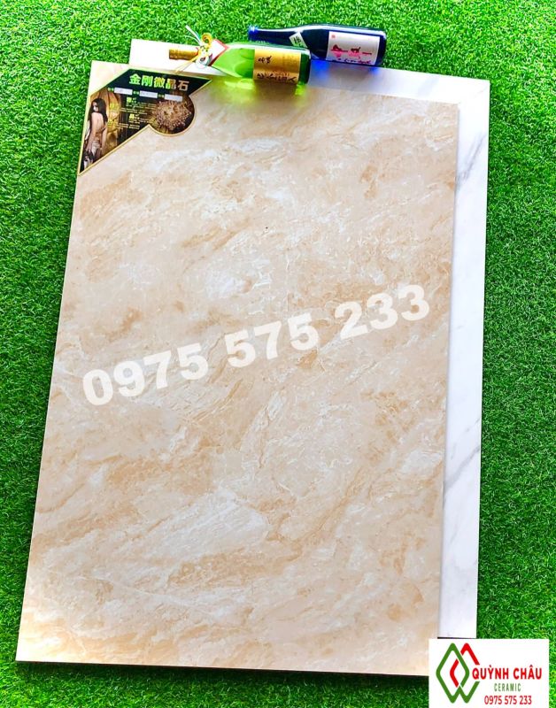 Gạch ốp tường 800x1200mm vân vàng trung quốc