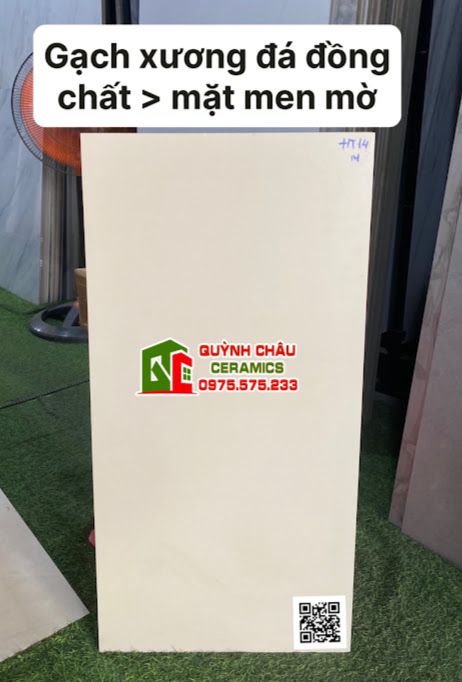 Gạch ốp tường 40x80 bề mặt mờ kem mịn chống xước đá đồng chất