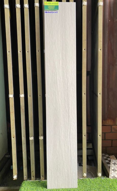 Gạch giả vân gỗ màu trắng gi xám 20x120 cao cấp giá rẻ