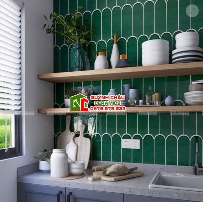 Gạch thẻ lông vũ xanh đậm gợn sóng