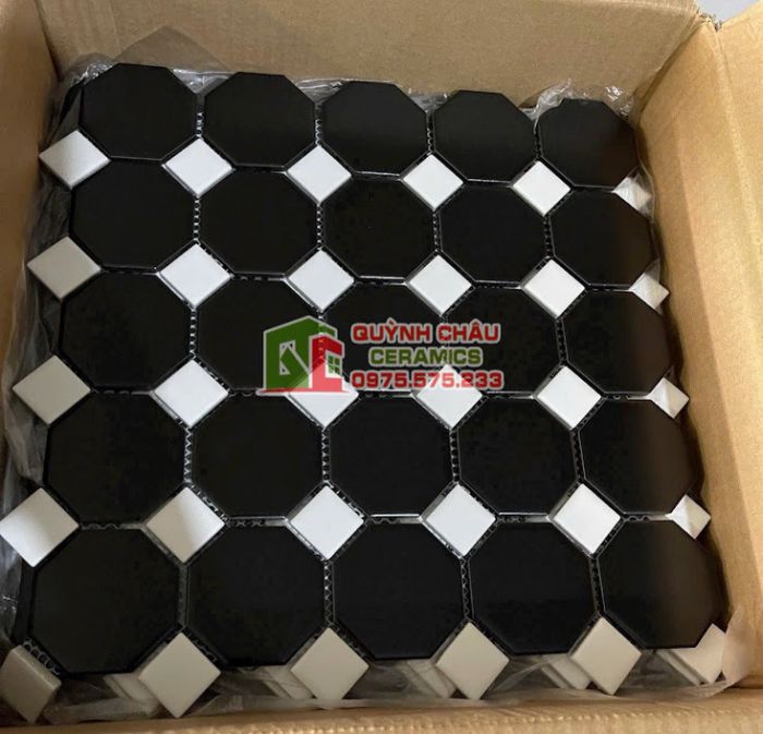 Gạch vỉ mosaic trang trí bát giác đen mờ