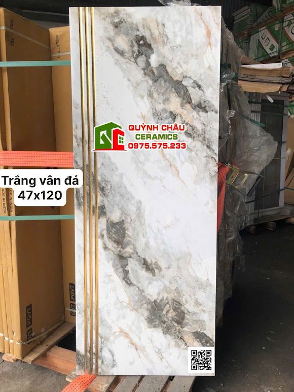 Gạch lát cầu thang nhũ vàng 47x120 trắng vân đá