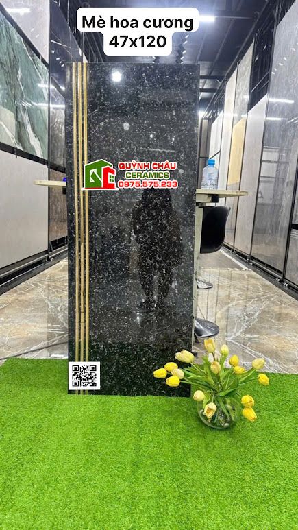 Gạch lát tam cấp cầu thang 47x120 nhũ vàng đen đá hoa cương