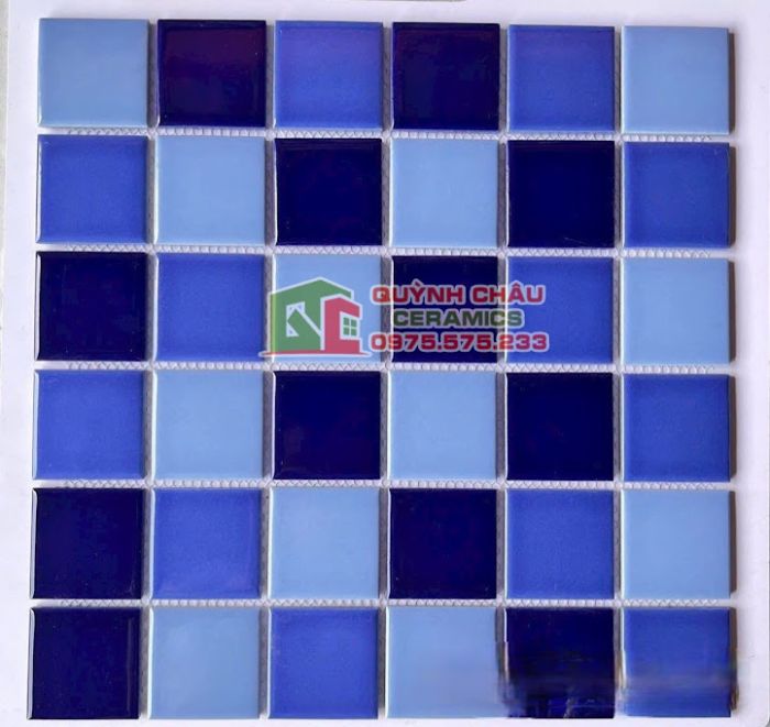 Gạch mosaic bể bơi mix màu xanh biển