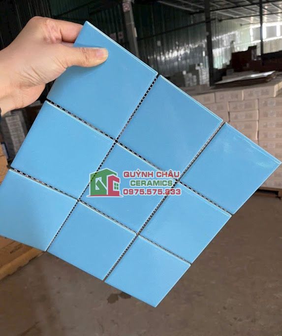 Gạch mosaic vỉ 10x10 thẻ chip màu xanh biển men bóng