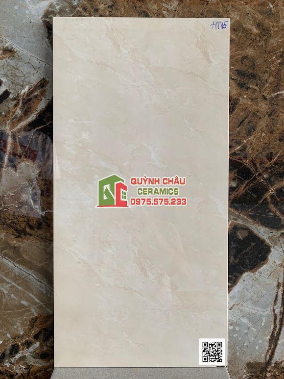 Gạch ốp tường taicera 30x60 màu kem vân mây