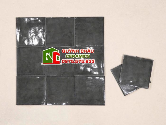 Gạch thẻ bóng xám đen hiệu ứng 15x15 màu giả cổ