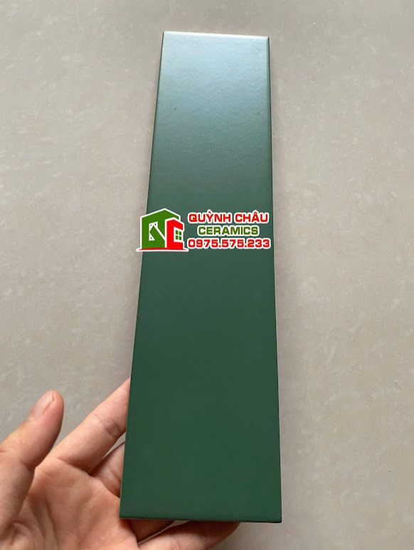 Gạch thẻ mờ xanh đậm 75x300 trung quốc