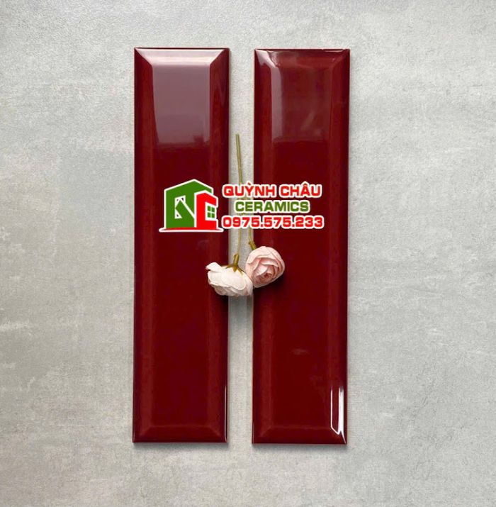 Gạch thẻ trang trí 6.8x28 màu đỏ bóng vát cạnh