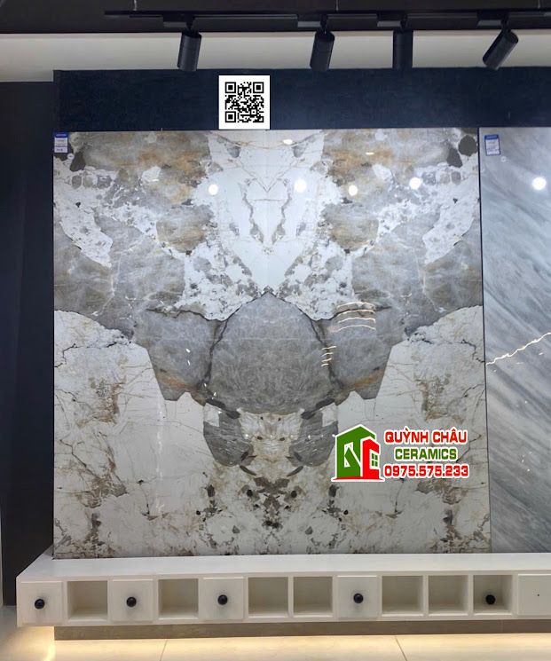 Gạch tranh khổ lớn 120x240 vân đối xứng ốp phòng khách