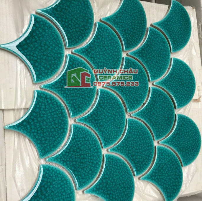gạch mosaic men rạn vảy cá màu xanh cao cấp