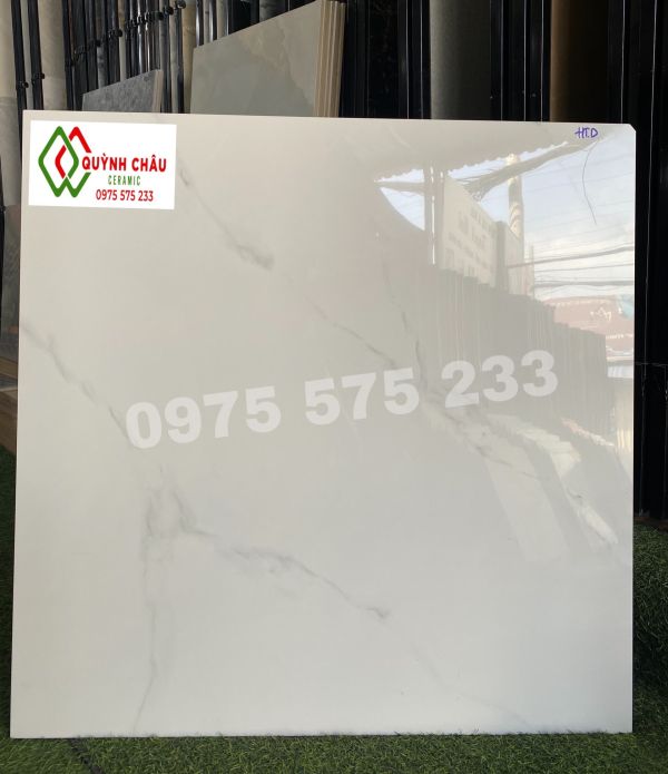 Gạch lát nền 80x80 bóng kính trắng vân giá bao nhiêu 3956