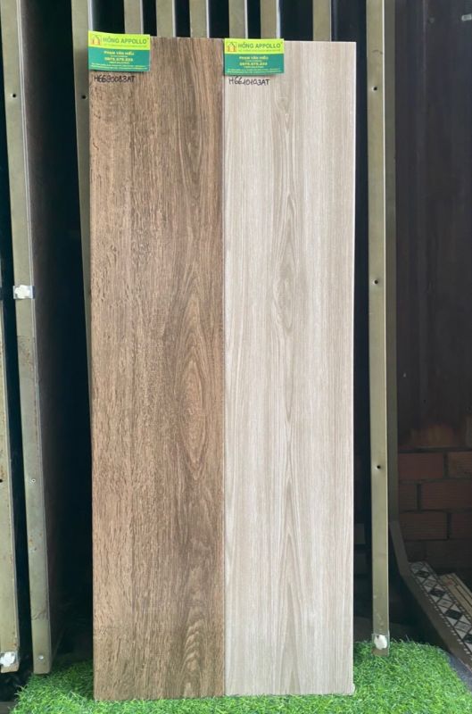 Gạch giả gỗ xám trắng 20x100 lát nền phòng ngủ đẹp