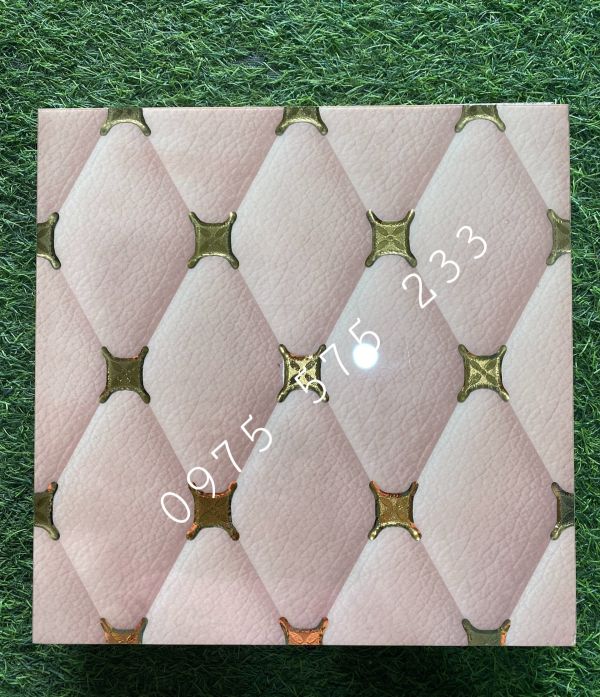 Gạch ốp lát nhũ vàng 30x30 trang trí giá bao nhiêu