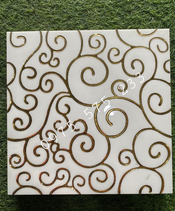 Gạch nhũ vàng điểm 30x30 ốp lát trang trí sang trọng