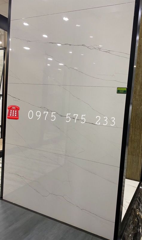 Gạch ốp lát biệt thự nhà vườn 80x160 bóng kiếng trắng vân đẹp tại phú quốc 3413