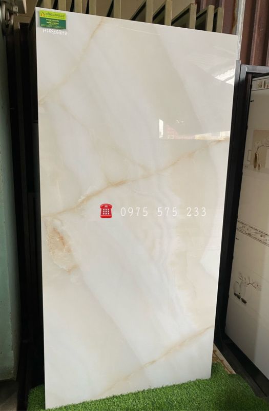Gạch cao cấp 80x160 kem vân vàng bóng kiếng đẹp tại long xuyên an giang 3420