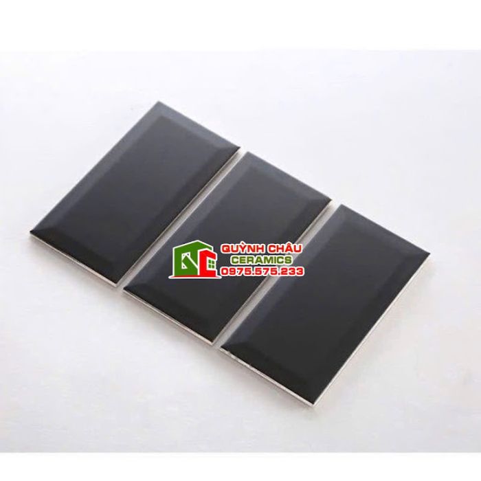 Gạch thẻ 10x20cm màu đen mờ vát cạnh