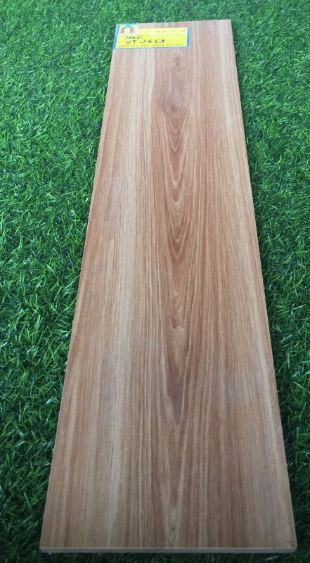Gạch 15x60 vân gỗ 3653VT