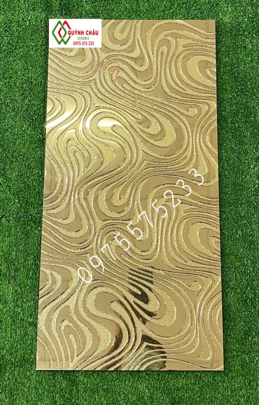 Gạch điểm 30x60 màu nhũ vàng trang trí ts
