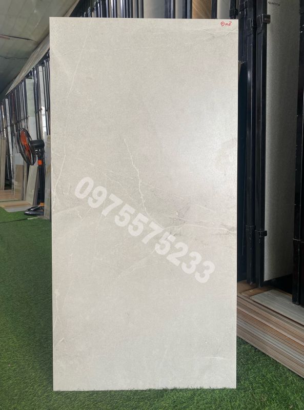 Gạch 60x120 bóng mờ mịn trắng xám vân ngẫu nhiên đẹp
