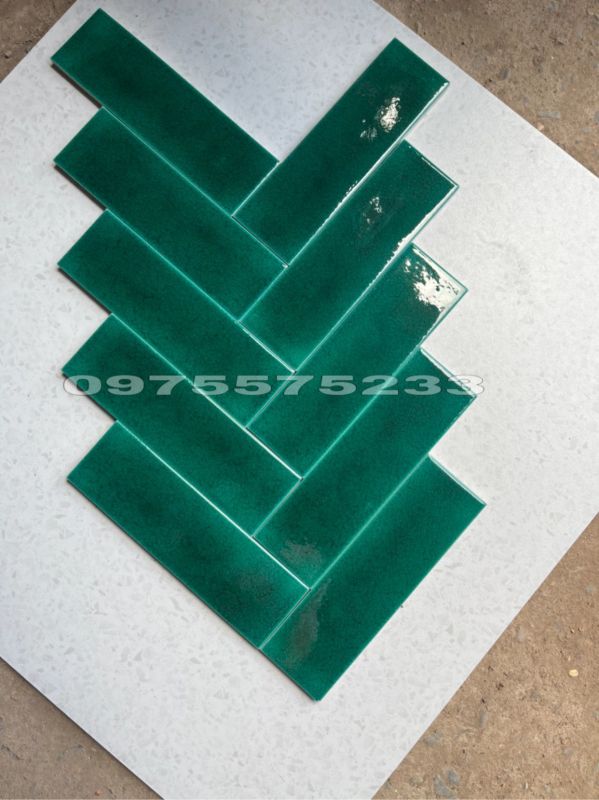 Gạch thẻ 6x20 trang trí màu xanh