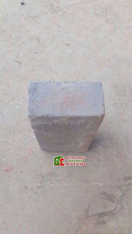 Gạch giả cổ xây lát sân màu xám đậm 18x9cm