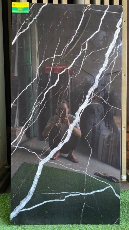 Gạch ốp lát 600x1200 ấn độ đen vân trắng đen tia chớp cao cấp