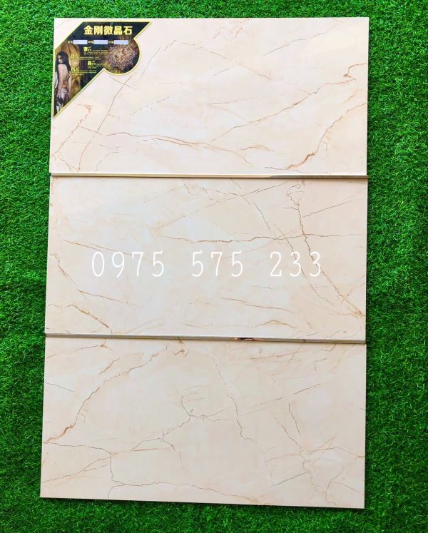 Gạch bóng kiếng 40x80 ốp tường phòng khách cao cấp