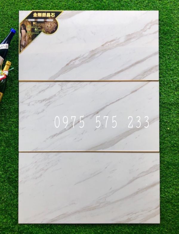 Gạch 40x80 ốp tường trắng vân khói bóng kiếng cao cấp