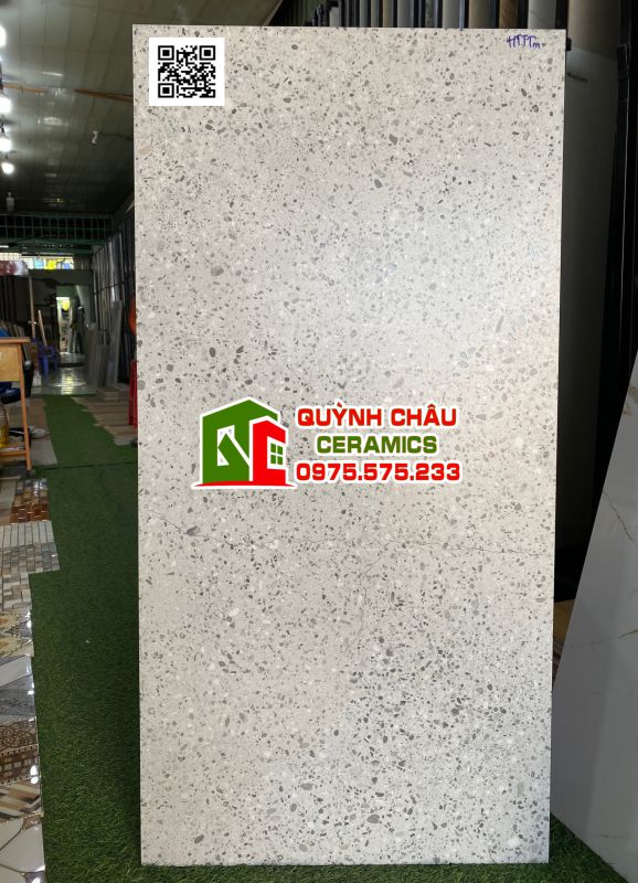 Gạch terrazzo 600x1200 vân đá chấm trắng đen ngẫu nhiên đẹp