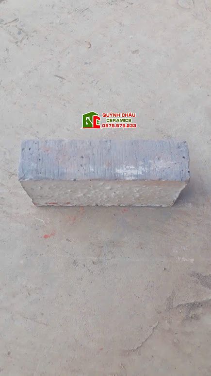 Gạch giả cổ xây lát sân màu xám đậm 18x9cm