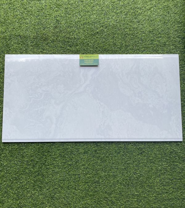 Những mẫu gạch dán tường 40x80 trung quốc tại quận 5