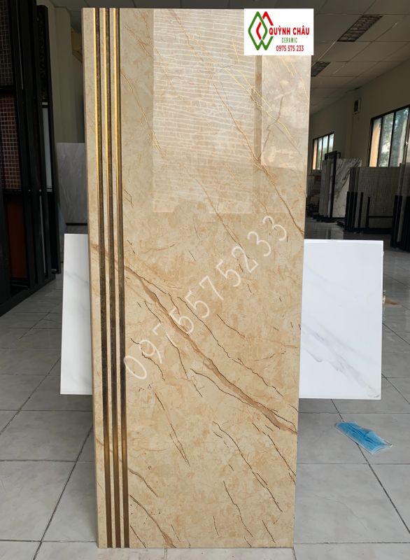 Tổng hợp những mẫu đá lát cầu thang 47x120 khắc kim đẹp