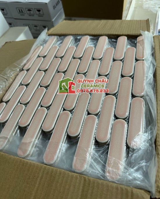 Gạch mosaic que đũa đầu tròn màu hồng