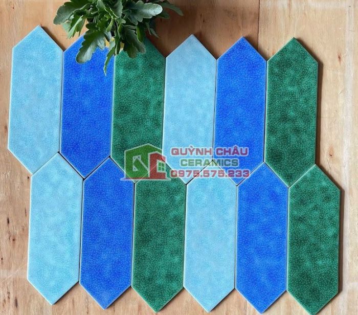 Gạch thẻ mũi tên men rạn màu xanh dương