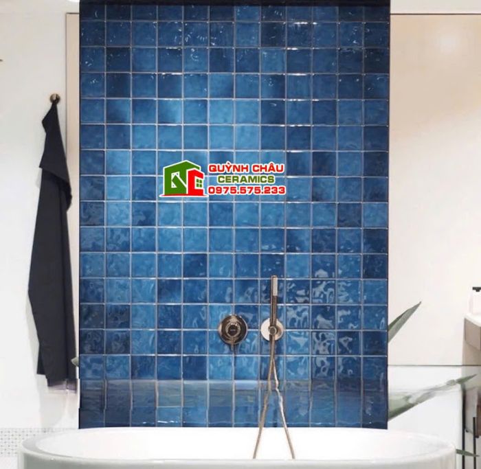 Gạch thẻ lượn sóng 12x12 cm màu xanh dương hiệu ứng