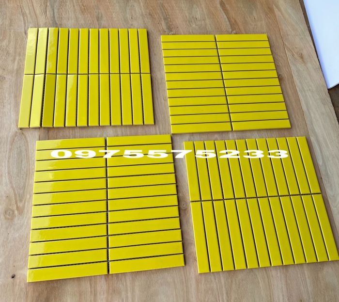 Gạch mosaic đũa que màu vàng ốp tường trang trí