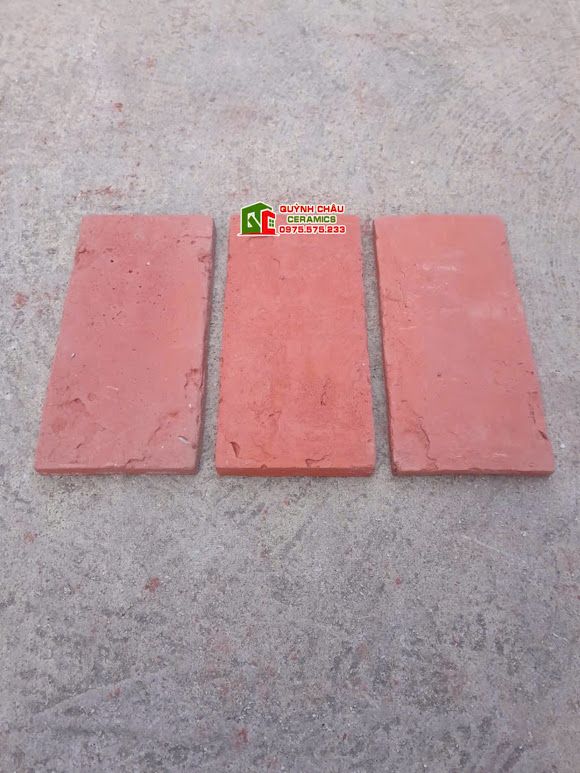 Gạch thẻ giả cổ chữ nhật màu đỏ ốp lát trang trí