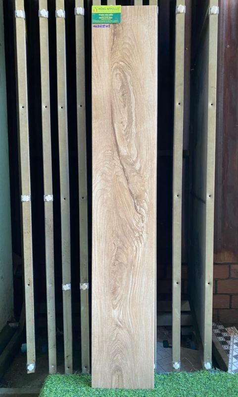 Gạch vân giả gỗ tự nhiên 20x120 mới nhất cao cấp giá rẻ quận 1