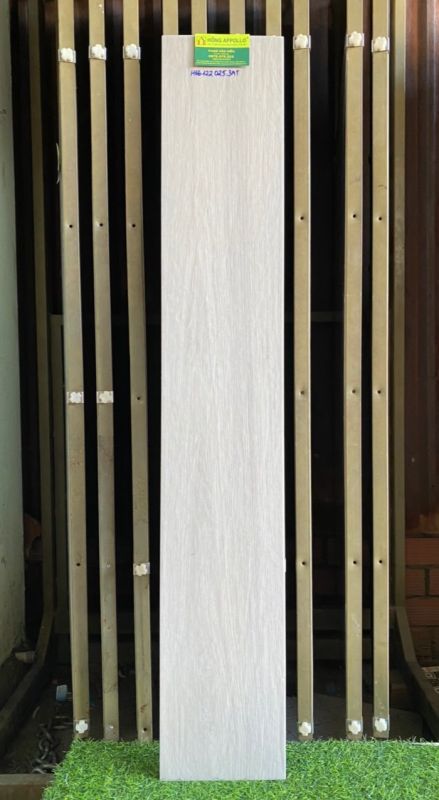 Gạch giả gỗ trắng xám gi 20x120 lát nền cao cấp giá rẻ