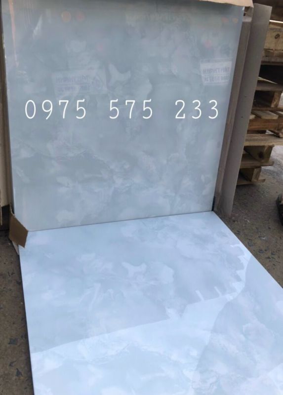 Gạch giảm giá 60x60 màu xanh bóng kiếng đẹp