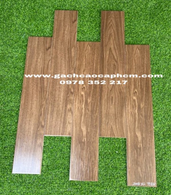 Mẫu gạch giả vân gỗ 15x80 lát nền phòng khách đẹp tốt bền nhất