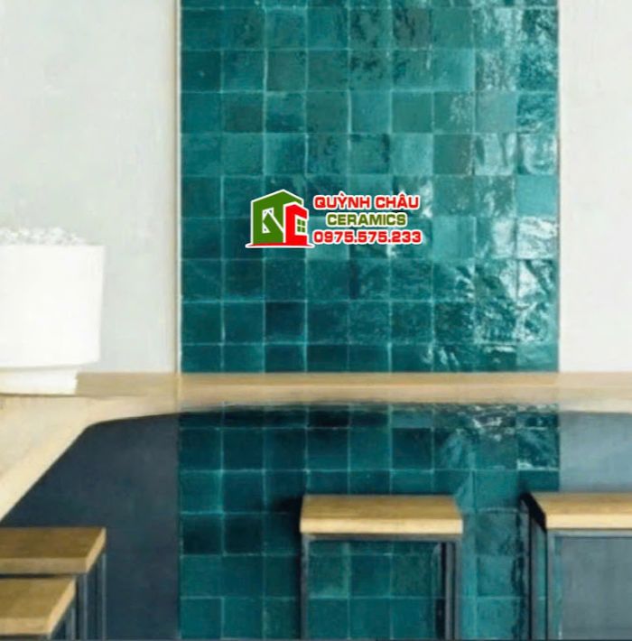Gạch thẻ bóng lượn sóng 12x12 màu xanh hiệu ứng